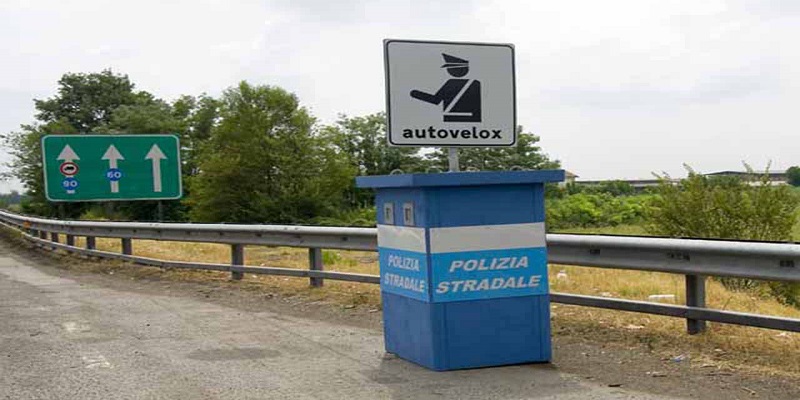 AUTOVELOX: IL VERBALE DEVE INDICARE GLI ESTREMI DEL DECRETO