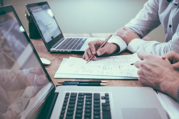 Consulenza e riunione di lavoro